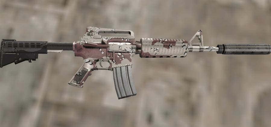 M4A1 Desert Camo skin in Counter-Strike 1.6 with beige and brown camouflage.